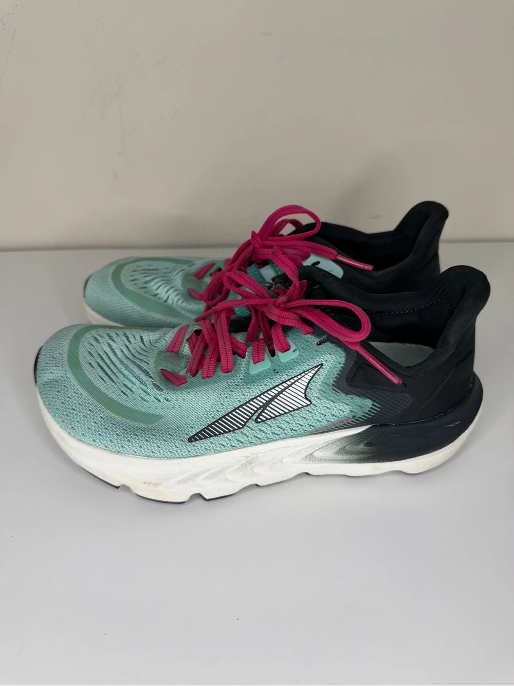Altra Provision 6 Womens Running Shoes Teal Blue Pink AL0A5488036 Size 6.5